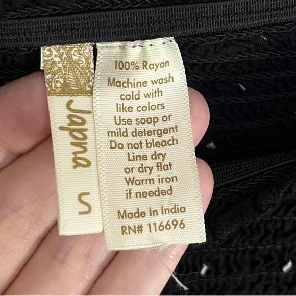 Japna Black Blouse White Polka Dot Off the Shoulder Smocked Long Sleeve Top Sz S - Picture 7 of 8